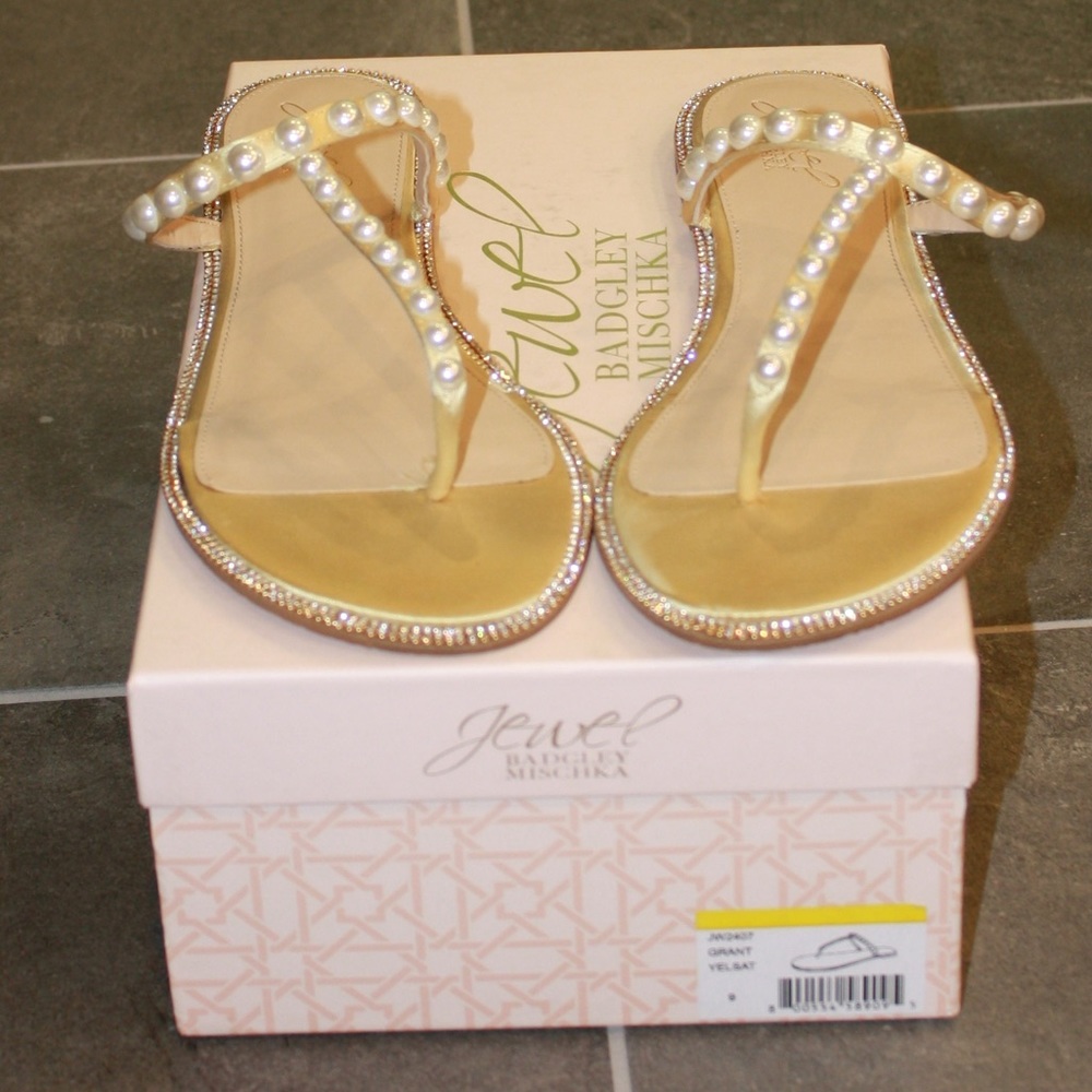 Gorgeous Badgley Mishka Jewel Collection Sandals